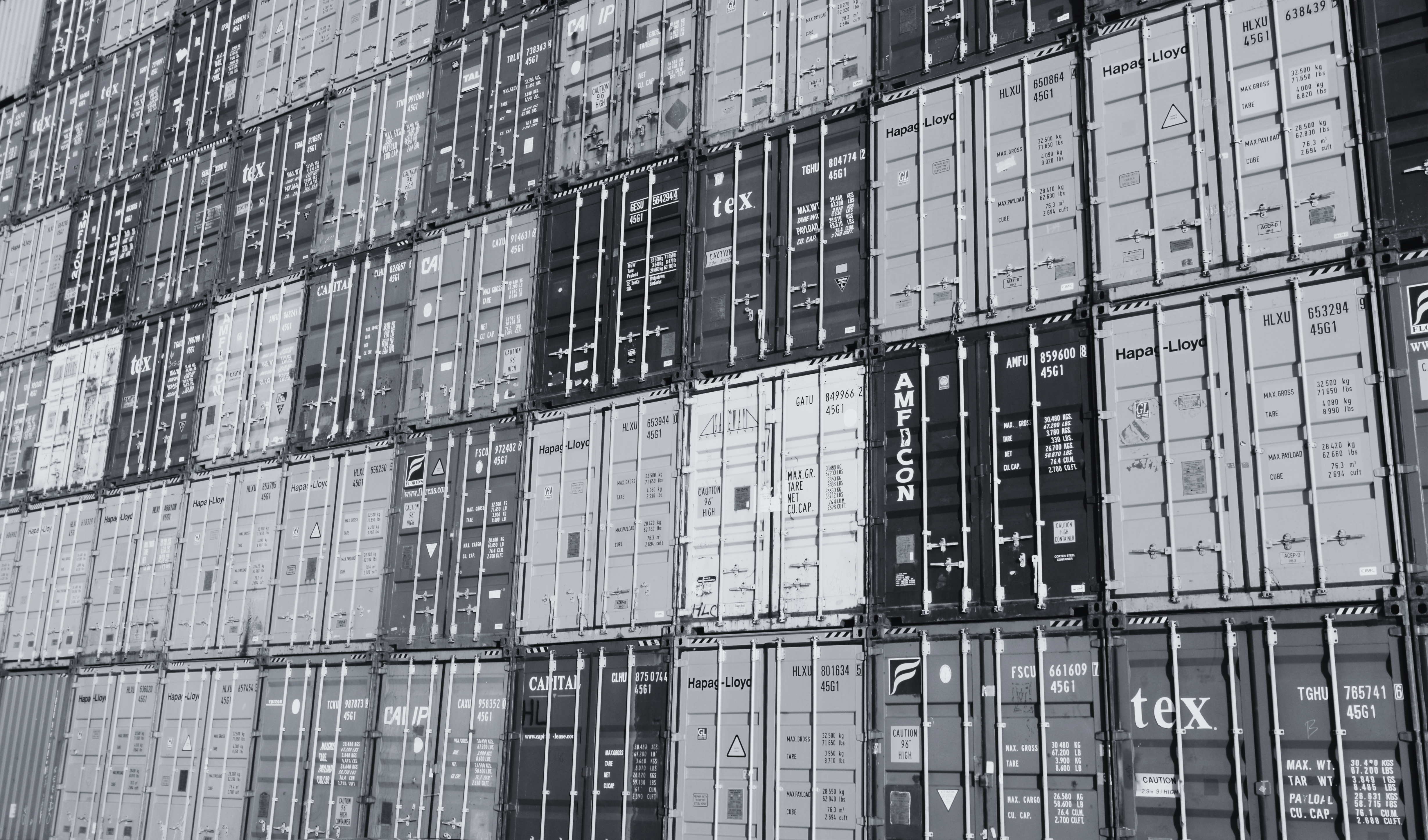 International defence export logistics