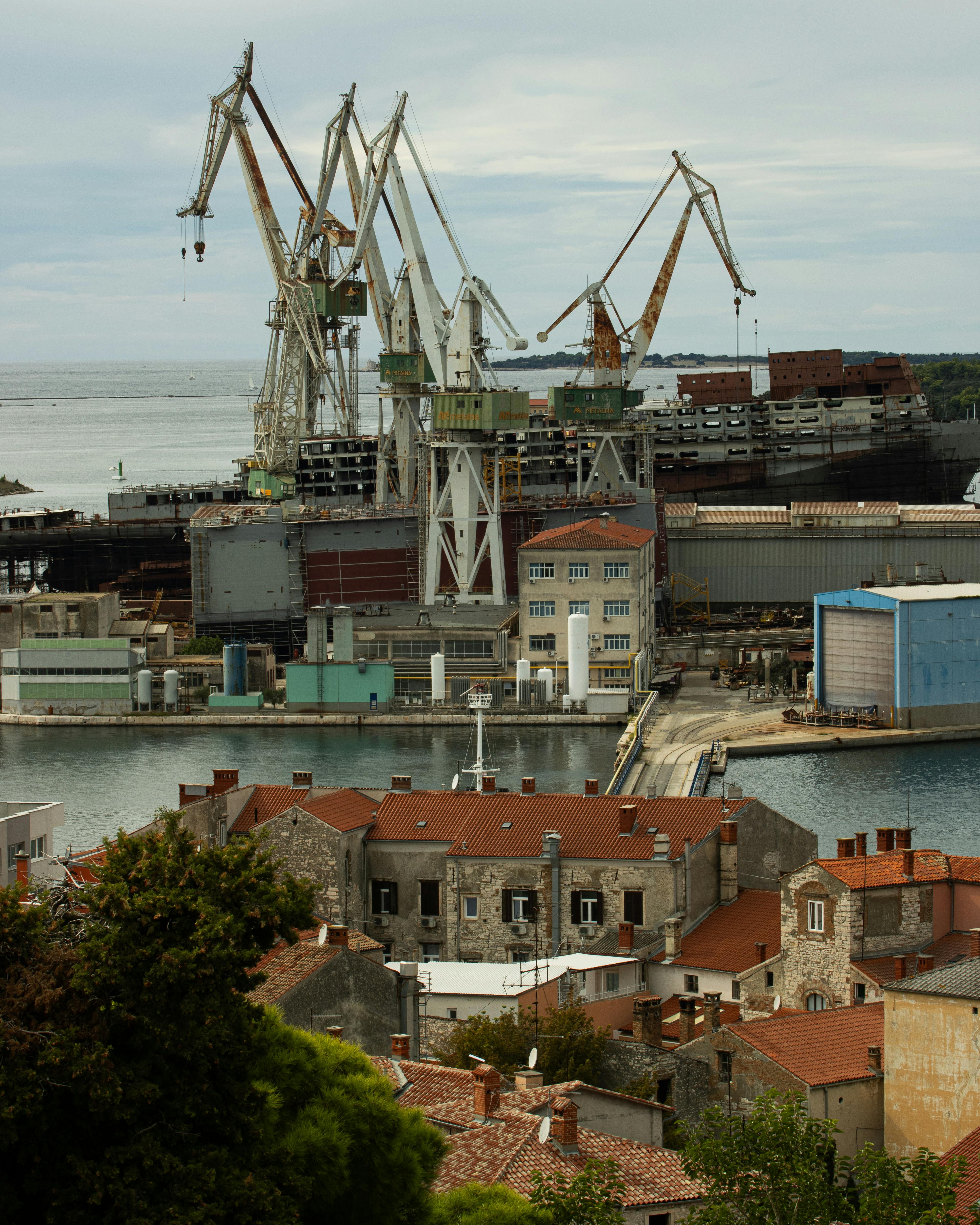 International logistics